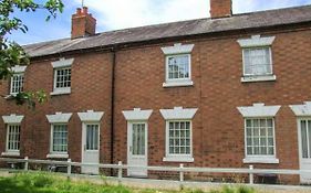 11 Victoria Cottages
